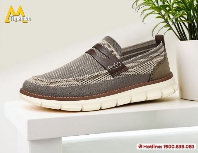 Cách chọn giày lười vải nam phù hợp