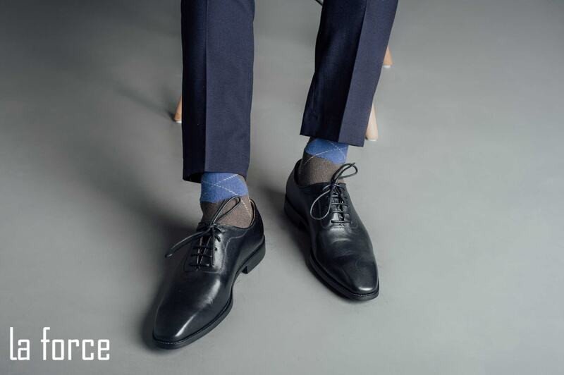 Cách quy đổi size giày UK sang size giày Việt Nam để chọn kích thước giày cho bé