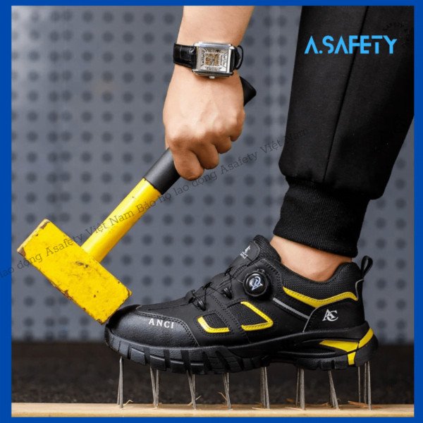 Cận cảnh chi tiết nút bấm vặn cao cấp trên giày bảo hộ Anci