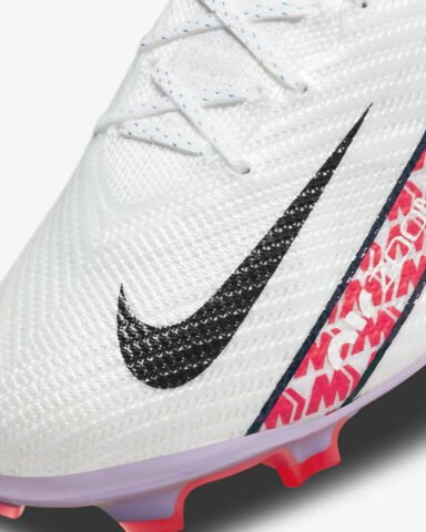 Cận cảnh công nghệ đế Air Zoom trên giày đá bóng Vapor 15 Elite