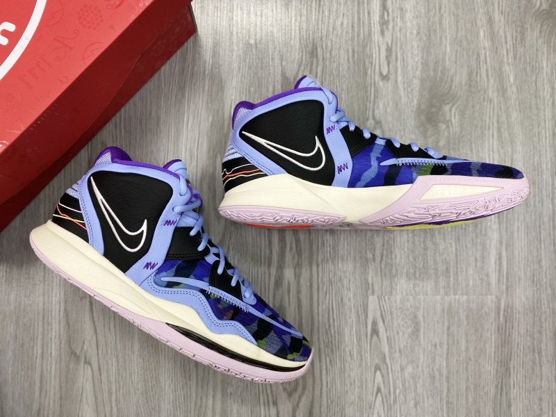 Cận cảnh công nghệ đệm Zoom Strobel và Zoom Air trên giày bóng rổ Kyrie 8