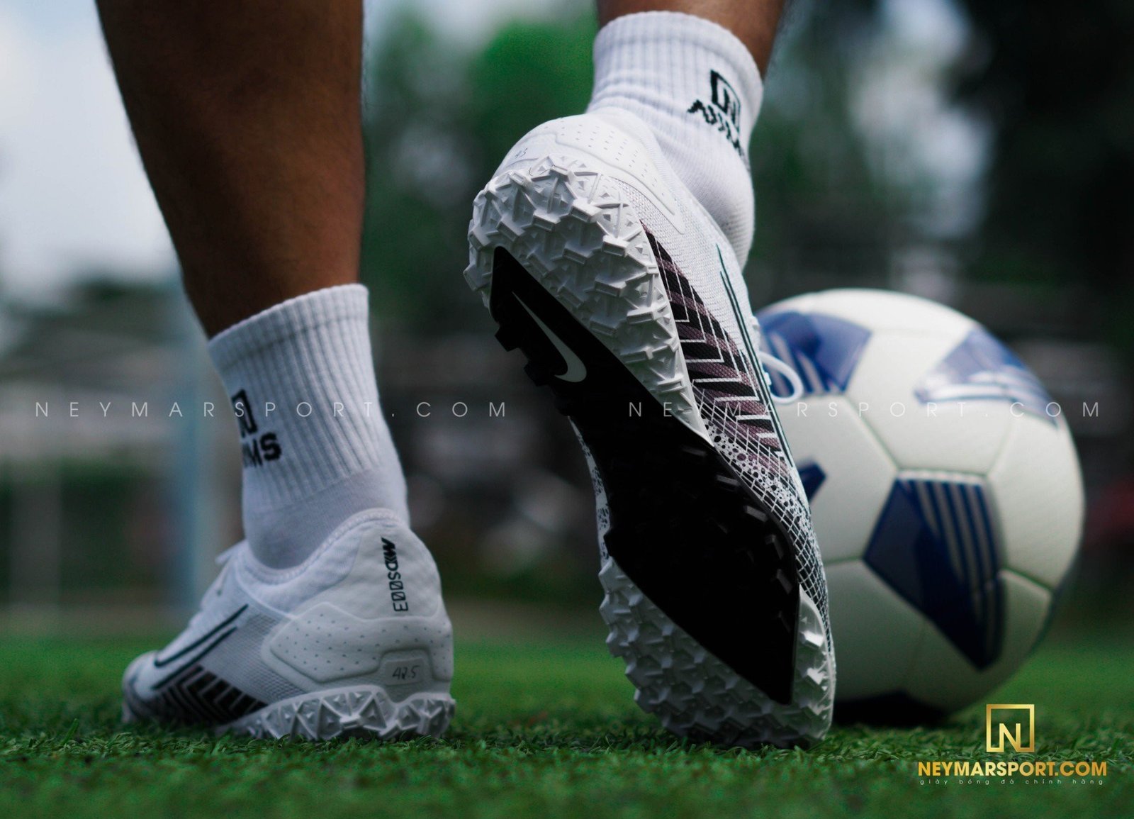 Cận cảnh phần upper của giày Nike Mercurial Dream Speed 3 dành cho sân nhân tạo