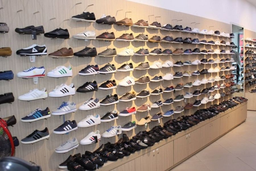 Change Style Fashion Shoes với nhiều mẫu sneaker phù hợp xu hướng hiện đại