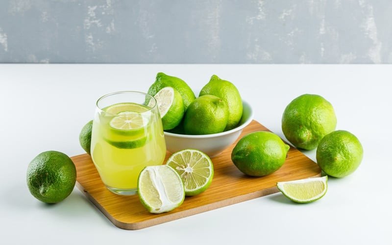 Cách Làm Trắng Giày Thể Thao Tại Nhà Hiệu Quả Nhất