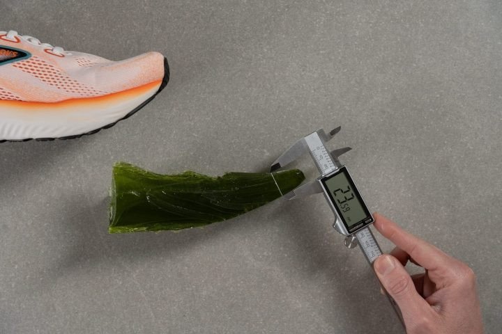 Chiều cao hộp ngón chân giày Brooks