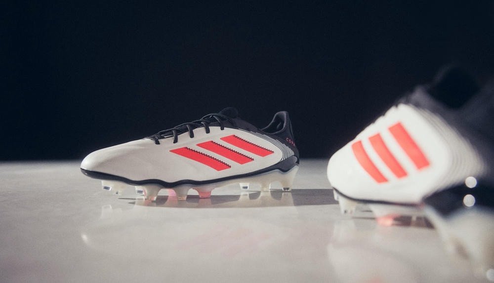 Copa Pure 3 Pure Victory Pack - Phiên bản giày đá bóng Adidas Copa chính hãng