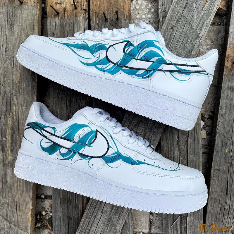 Custom sneaker tại TP.HCM