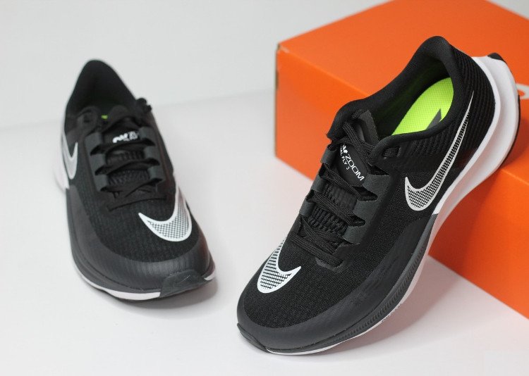 Đa dạng lựa chọn giày thể thao nam chất lượng cao tại cửa hàng chuyên biệt