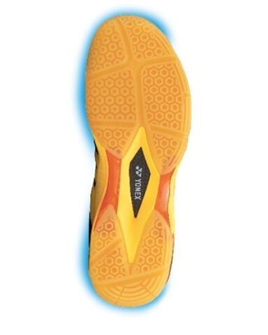 Đế giày cầu lông Yonex Strider Ray với công nghệ Round Sole và Radial Blade Sole