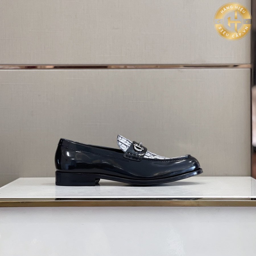 Đế giày lười Dior nam được thiết kế nâng cao 2cm, tối ưu hóa sự thoải mái cho người sử dụng