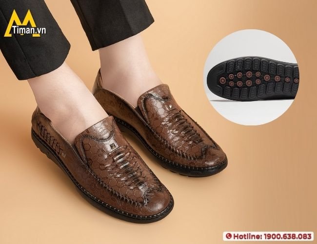 Đế giày lười nam da bò giá rẻ với rãnh chống trượt, an toàn khi di chuyển