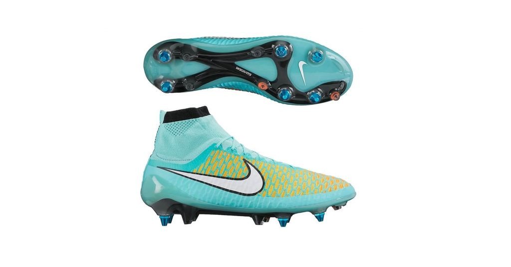 Đế giày SG dành cho sân cỏ tự nhiên ẩm ướt