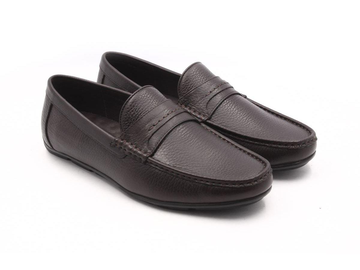 Đồ da Toma cam kết giày tây nam 100% da thật, thiết kế phù hợp với người Việt tại Hà Nội