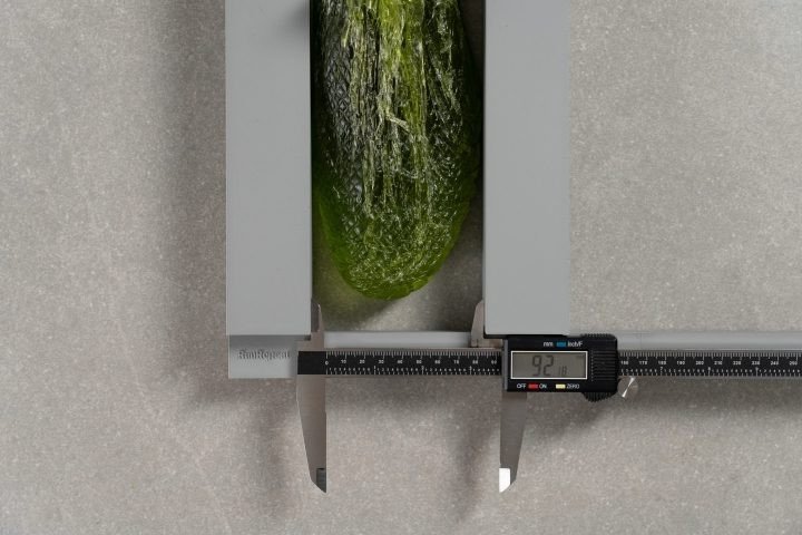 Độ rộng mũi giày ASICS Court FF 3, minh họa tầm quan trọng của việc đo chính xác size giày ASICS tennis để đảm bảo sự vừa vặn.