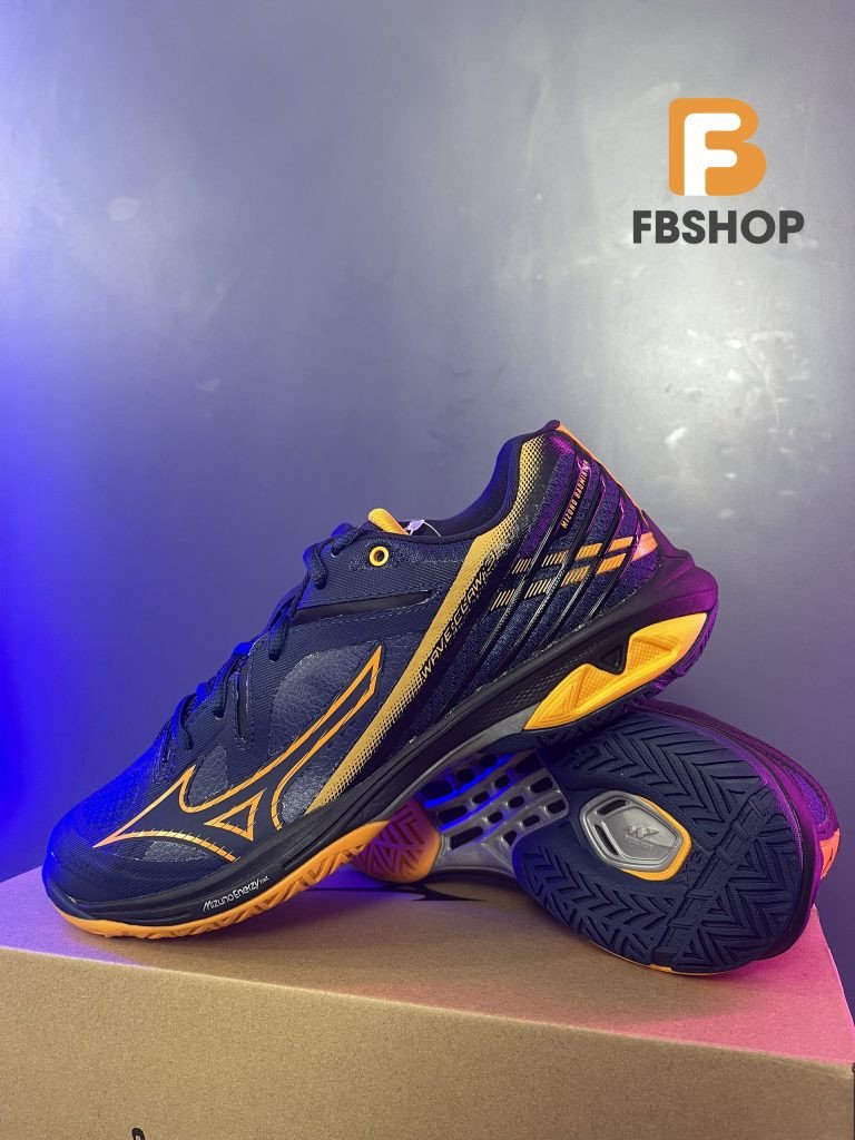 Đôi giày cầu lông Mizuno Wave Claw 3 mạnh mẽ