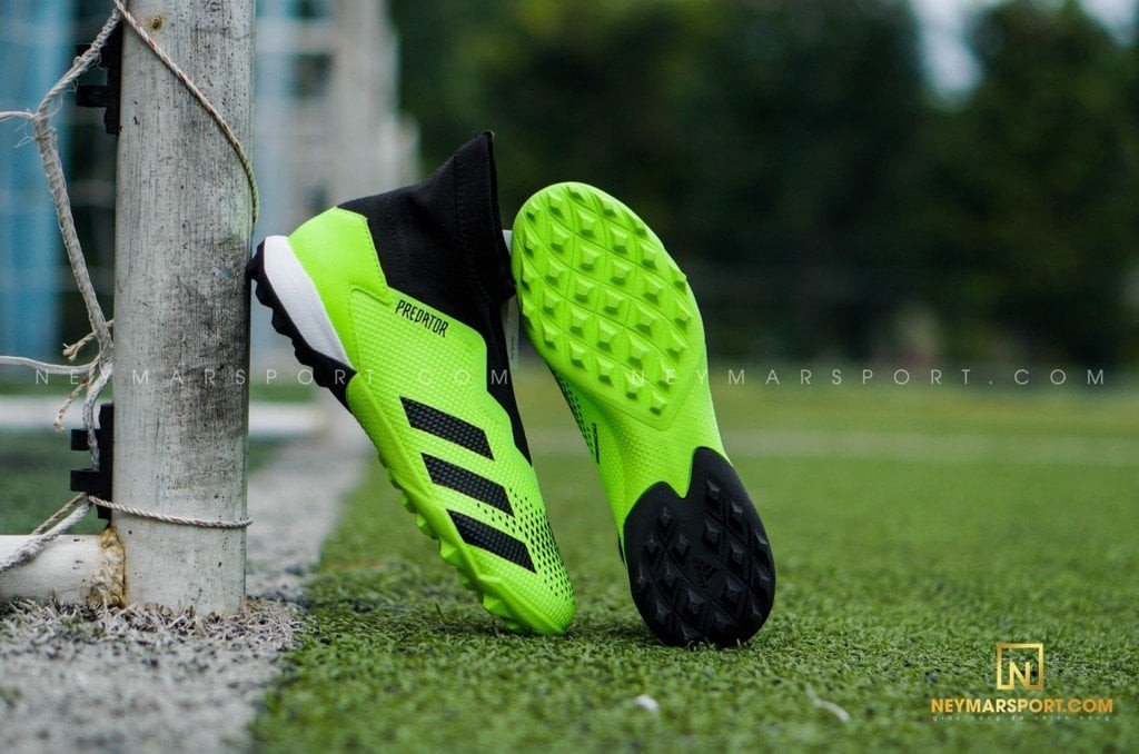 Đôi giày đá bóng không dây Adidas Predator 20.3 TF Precision To Blur