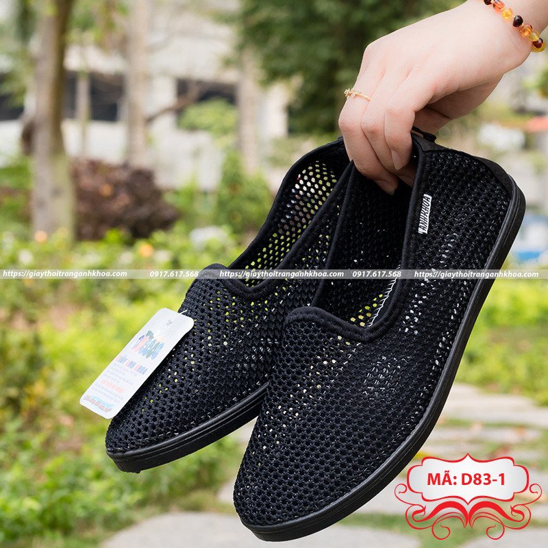 Đôi giày lưới nữ màu hồng nhạt, đế trắng, phong cách thể thao năng động