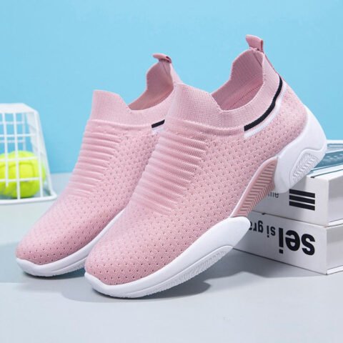 Đôi giày lười nữ vải màu kem, size 36 tương đương 22.5cm