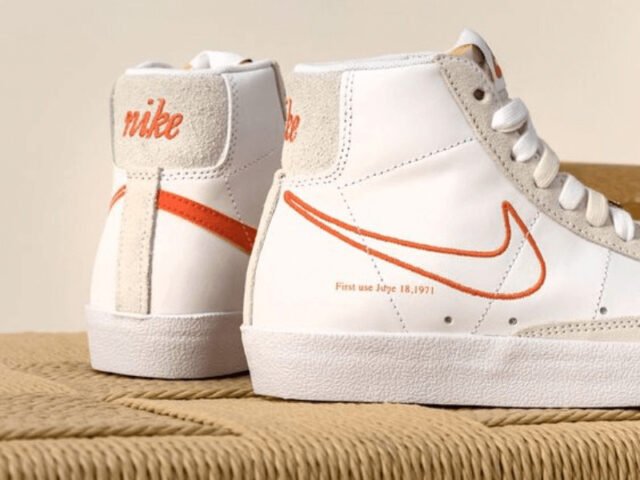 Đôi giày Nike màu trắng với đế lớn