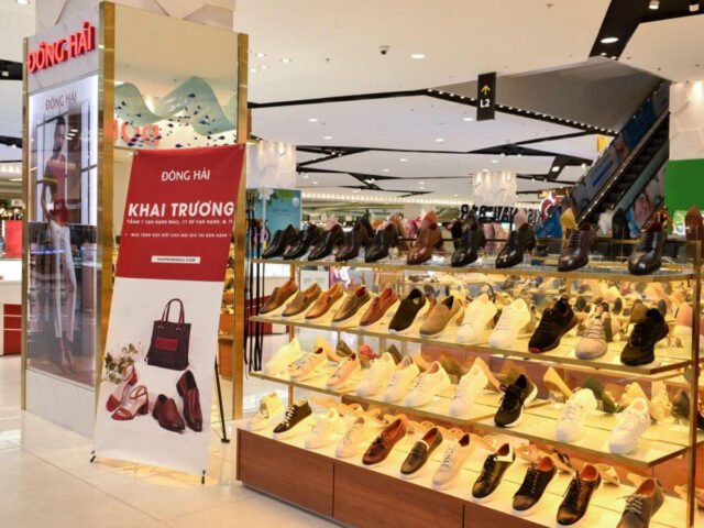 Đôi giày tây nam phong cách cổ điển từ một shop giày tây nam đẹp ở TP.HCM