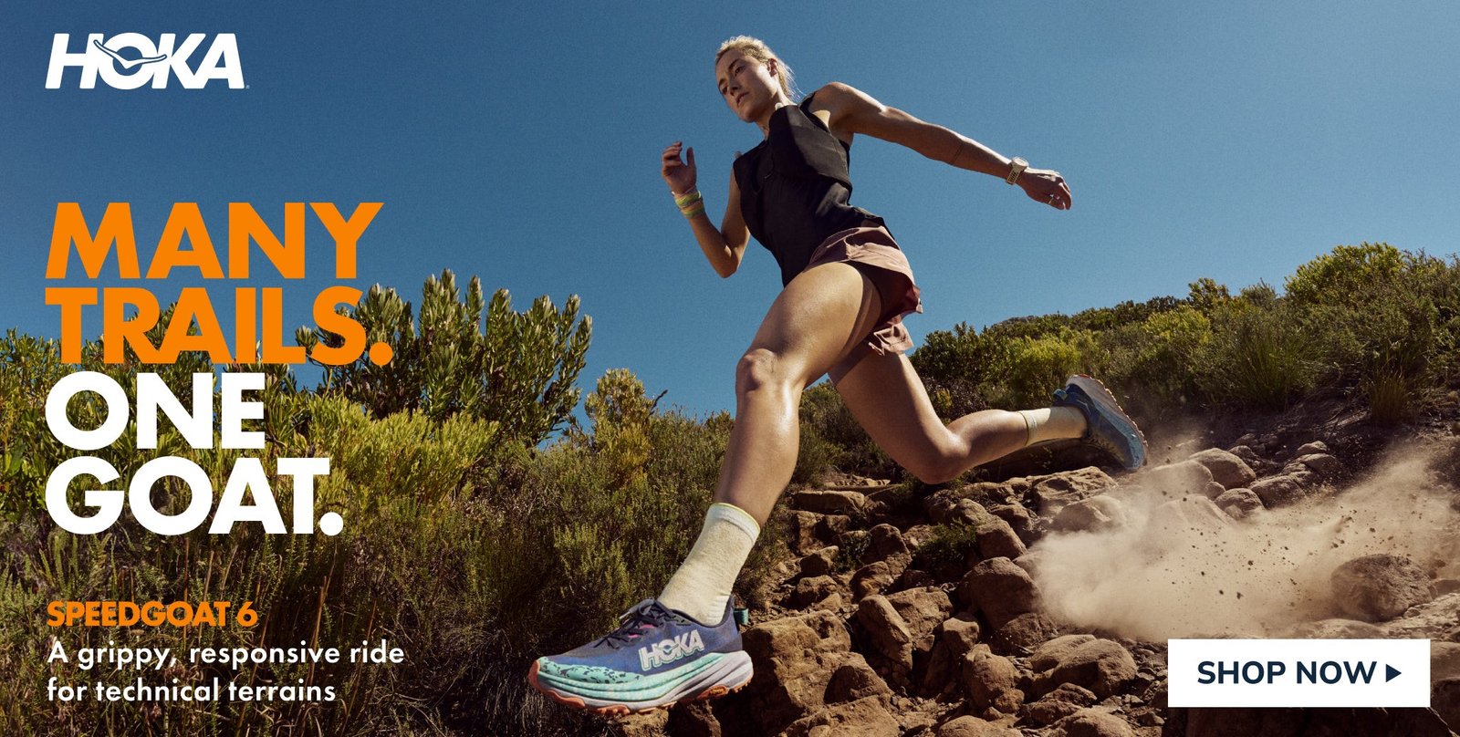 Đôi giày thể thao chạy bộ nữ Hoka dành cho đường mòn với đế gai và màu sắc nổi bật