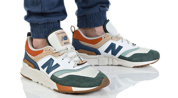 Giá thành giày New Balance chính hãng