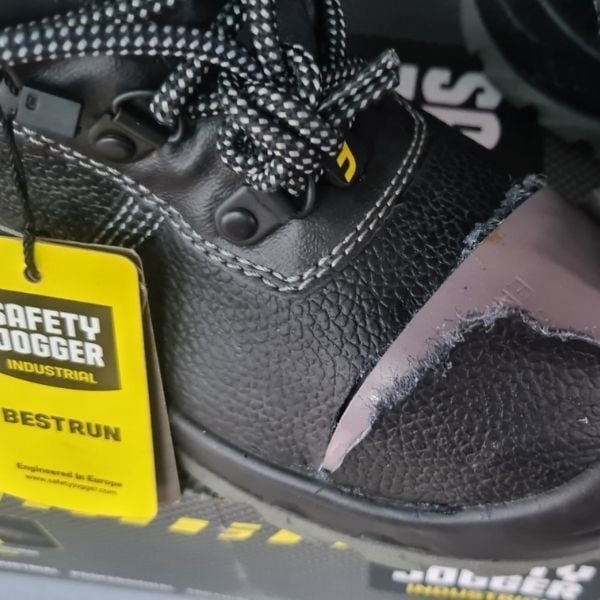 Giày bảo hộ Safety Jogger mũi thép chống va đập