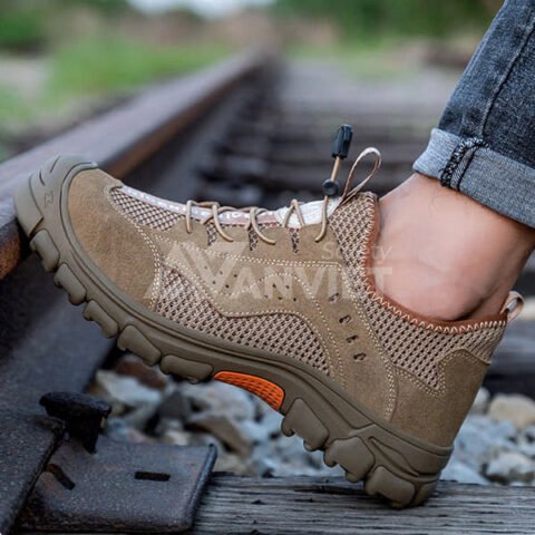 Giày bảo hộ zboot với đế cao su chống trượt bền bỉ