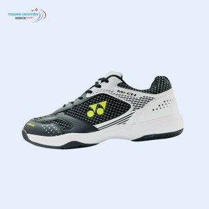 Giày cầu lông Yonex Mach màu đen trắng, thiết kế ổn định trên sân
