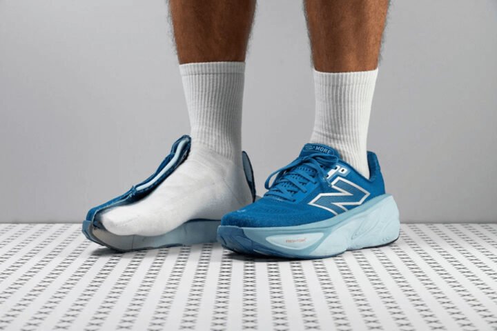 Giày chạy bộ New Balance Fresh Foam X More v5 với đế giữa dày