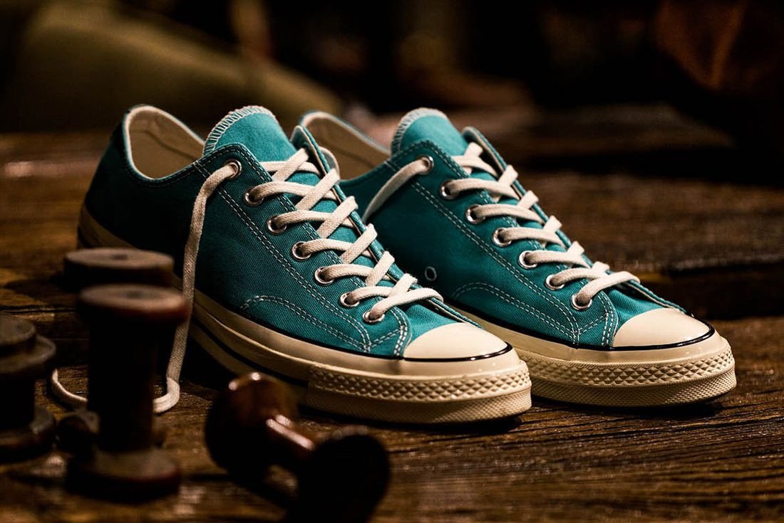 Giày Converse Chuck Taylor All Star cổ cao màu be, một lựa chọn giày nam thoáng khí mùa hè kinh điển