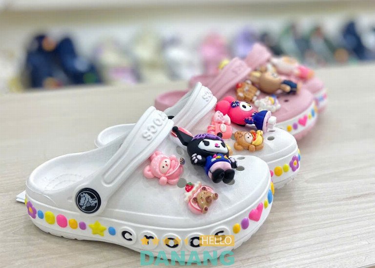 Giày Crocs thể thao năng động cho trẻ em tại Gika Store Đà Nẵng