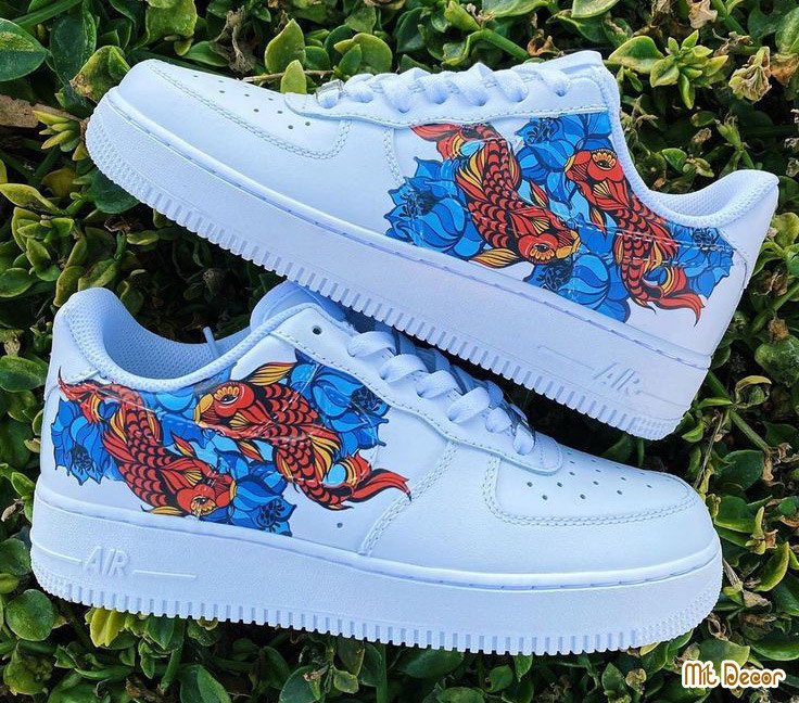 Giày custom mang đậm dấu ấn cá nhân