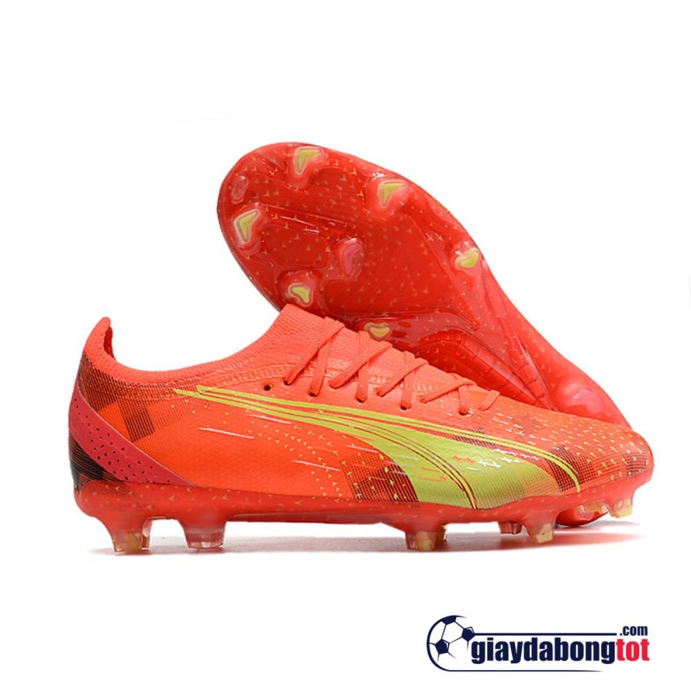 Giày đá bóng đinh FG giá rẻ Puma Ultra Ultimate đỏ cam, nổi bật với thiết kế nhẹ và khả năng bứt tốc.