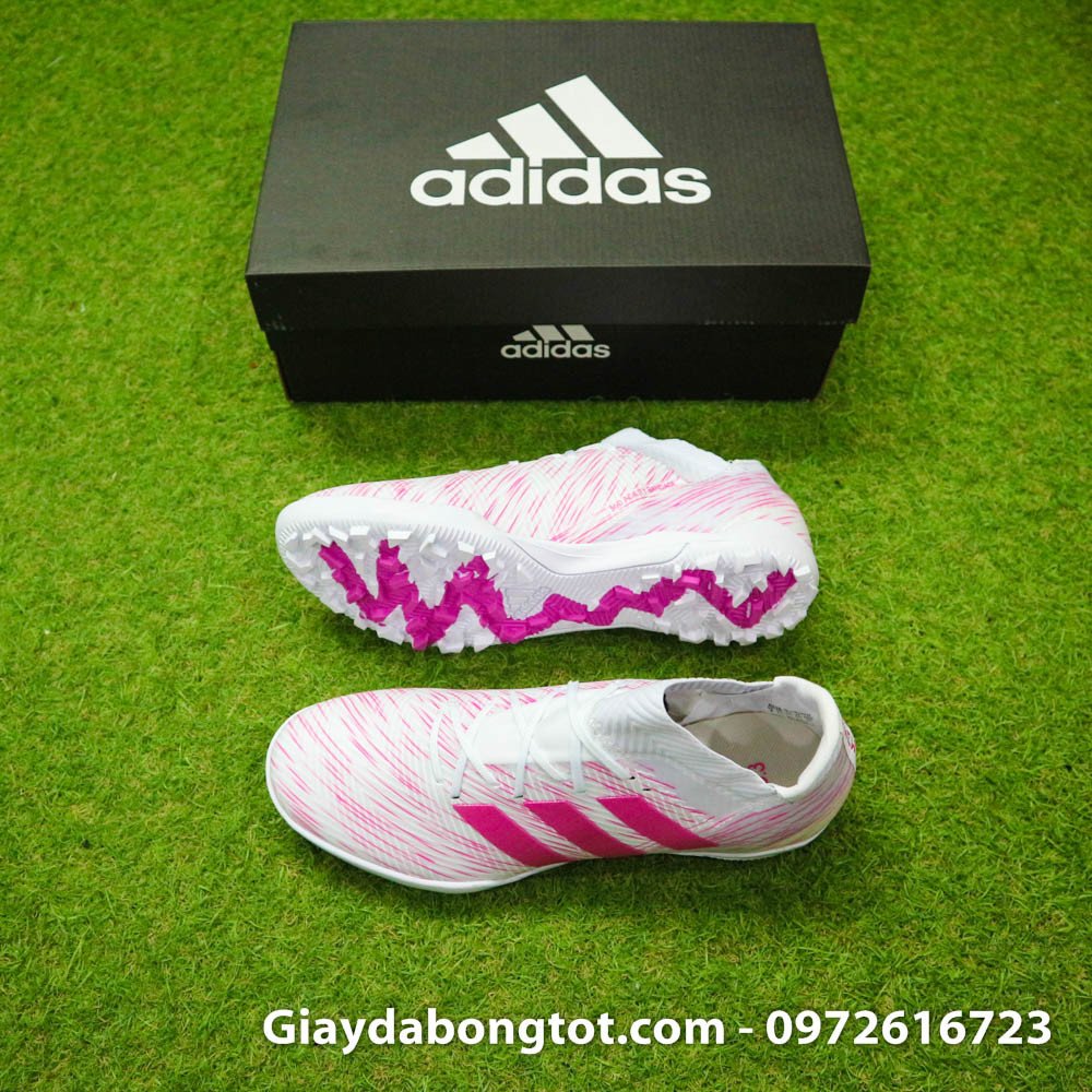 Giày đá bóng mau hong Adidas Nemeziz 18.3 TF da vai om chan