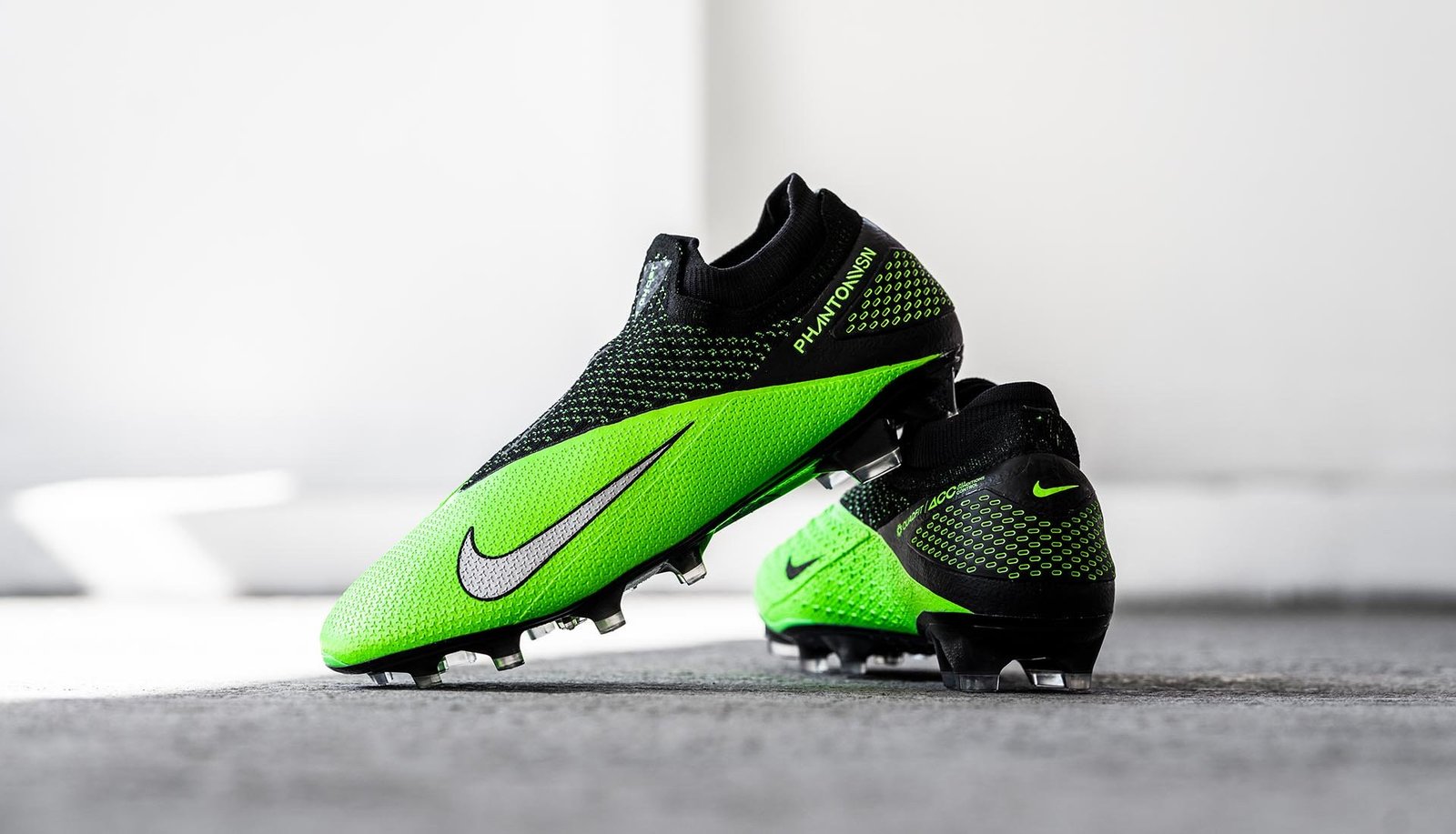 Giày đá bóng Nike Phantom VSN Future Lab II 2020