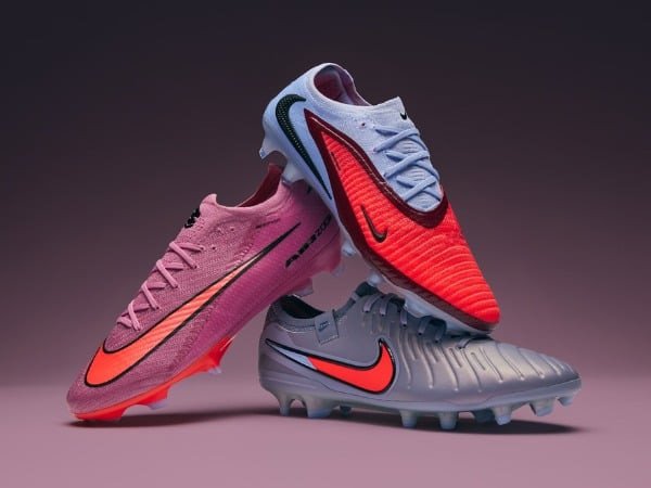 Giày đá bóng Nike