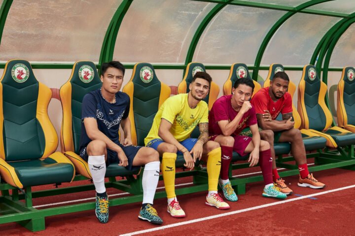 Giày đá bóng TA11 Woncup với họa tiết Qatar độc đáo
