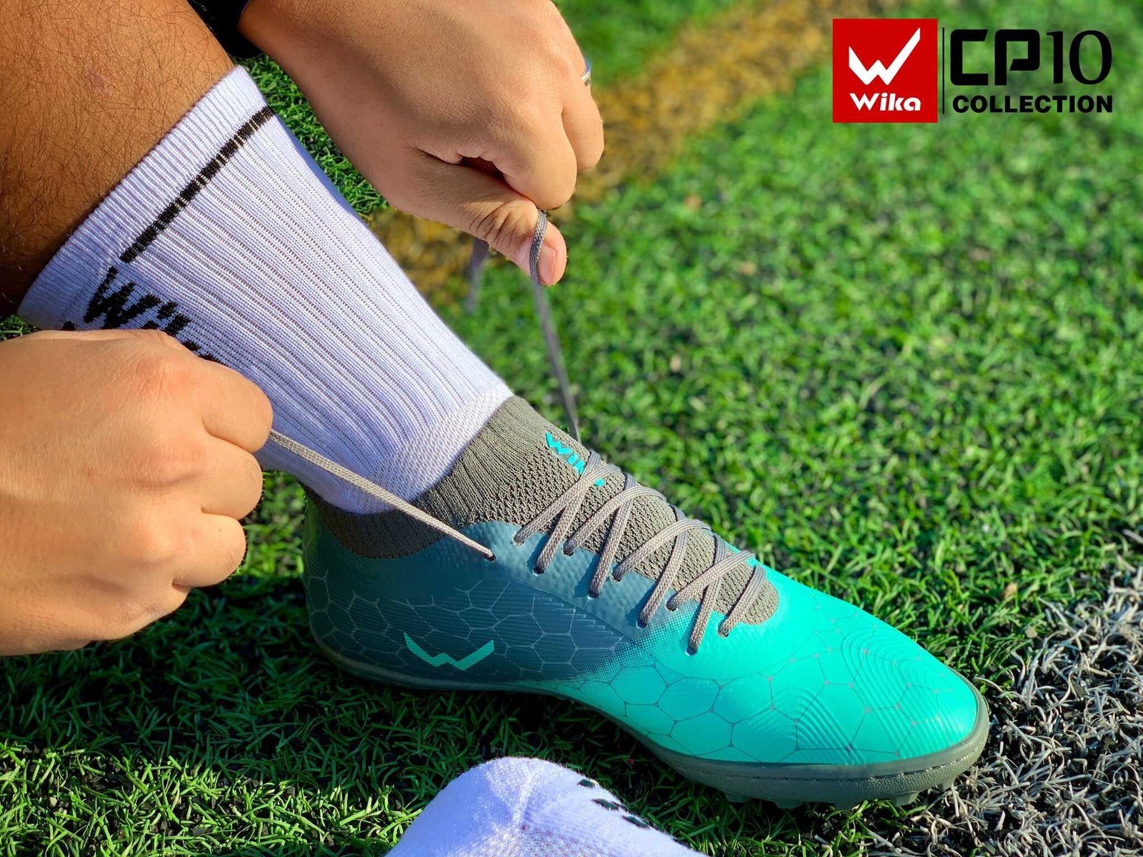 Giày đá bóng Wika CP10 cho chân thon