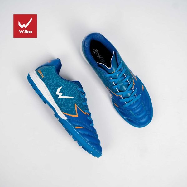 Giày đá bóng Wika DragonX Hoàng Đức màu navy, ôm chân và cảm giác bóng tốt