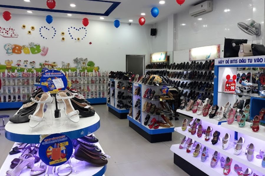 Giày dép Biti's Việt Nam chất lượng cho mọi lứa tuổi tại Vinh