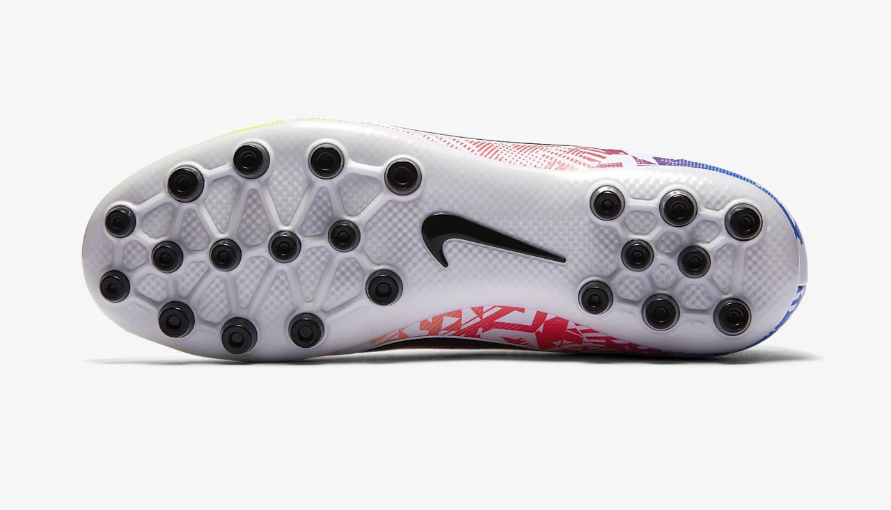 Giày đinh AG truyền thống cho sân cỏ nhân tạo