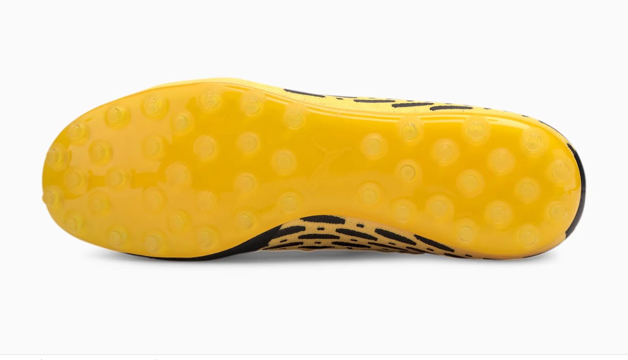 Giày đinh MG đa năng