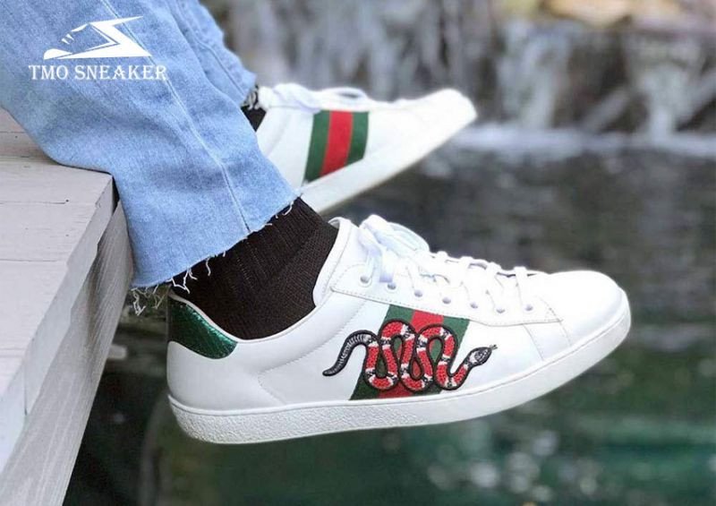 Giày Gucci ACE với thiết kế sang trọng, một mẫu giày thể thao hot 2025 đẳng cấp