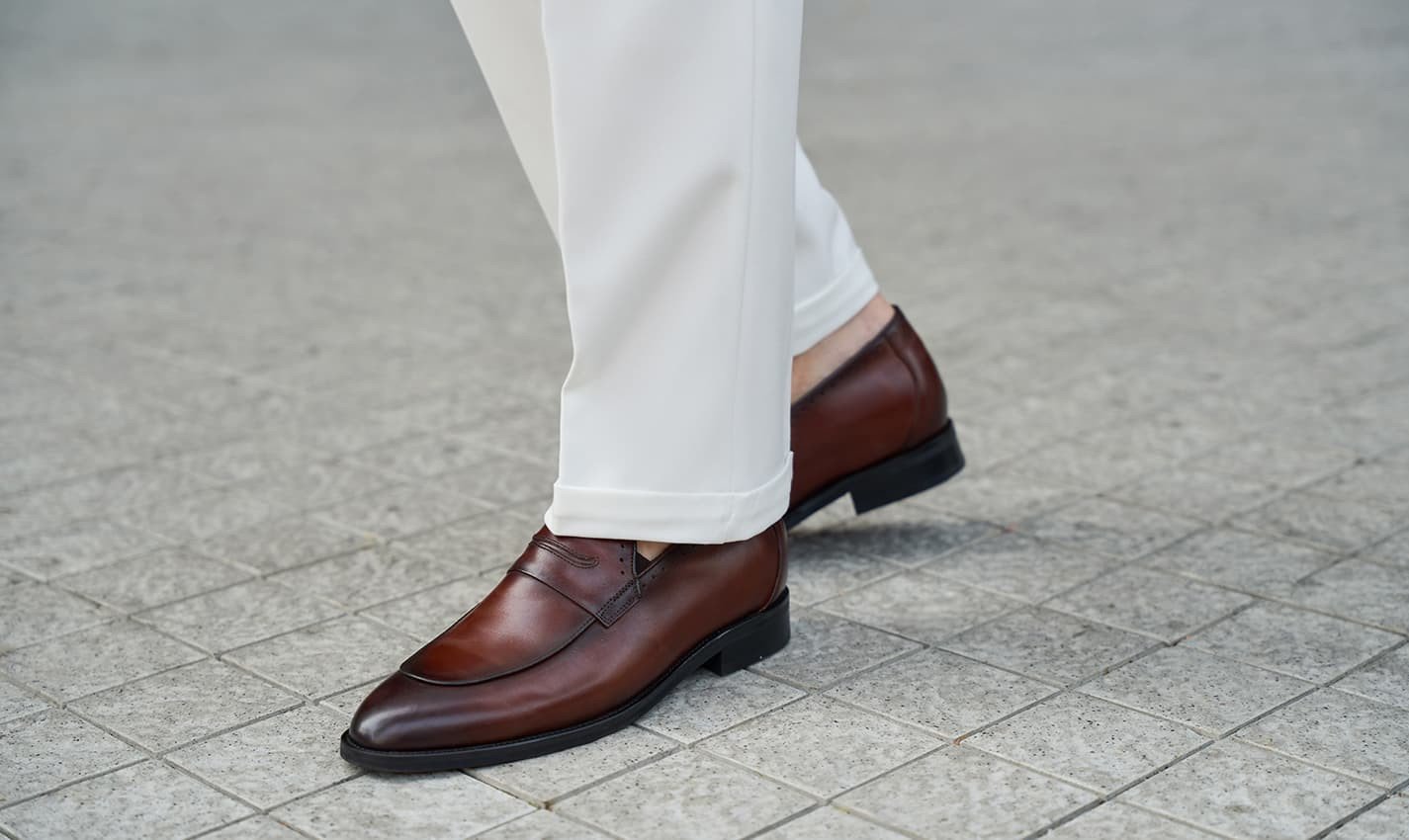 Giày Loafer tăng chiều cao với thiết kế Penny Loafer thời thượng, chất liệu da bò