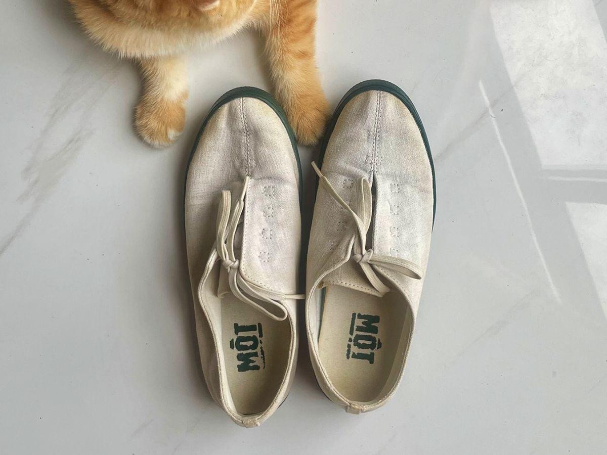 Giày local brand MỘT với thiết kế tối giản, sang trọng
