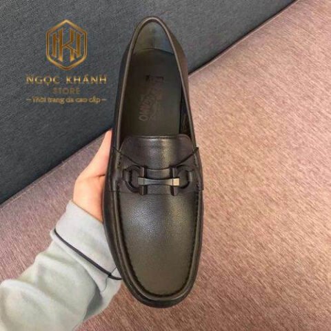 Giày lười Salvatore Ferragamo da sần khóa ngang