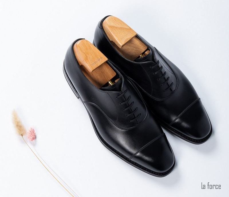 Giày mũi đục – Kiểu dáng mũi giày da nam được yêu thích
