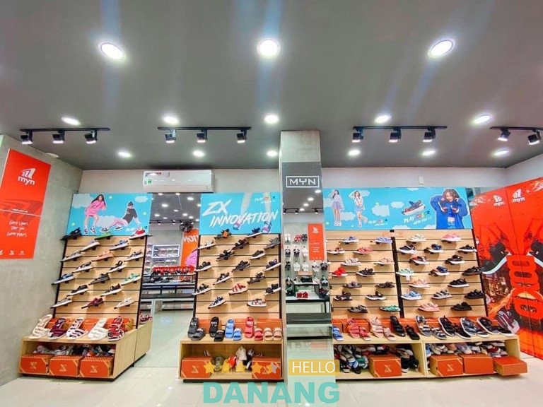 Giày Myn Đà Nẵng với các mẫu giày thể thao và sandal trẻ trung cho bé