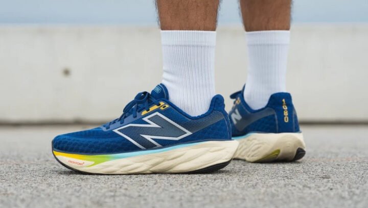 Giày New Balance 1080 v14 Fresh Foam X đang được đánh giá chi tiết